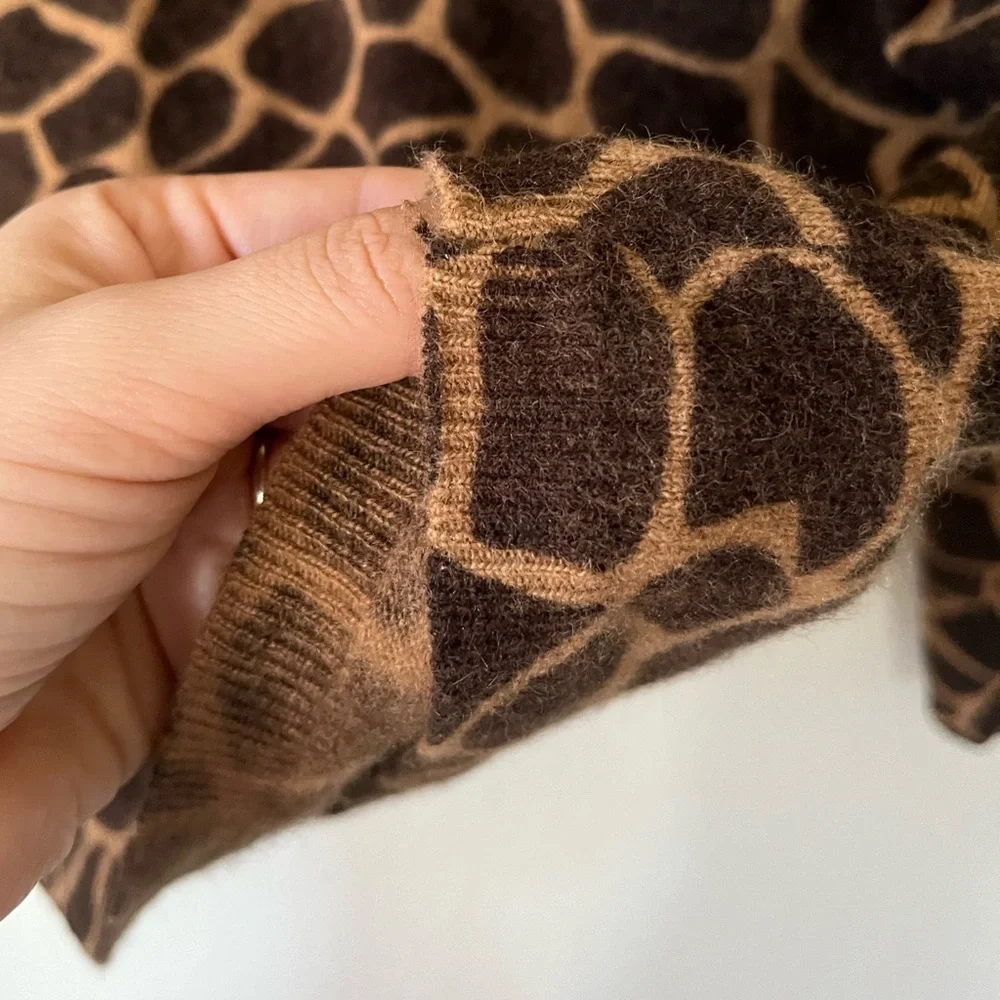 Vintage Causal Corner Giraffe Lambswool & Rabbit Fur Sweater Women Size S - Picture 9 of 13